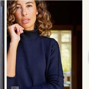 LN Frank & Eileen Monterey Rolled Funnel Neck Sweater in Navy. S